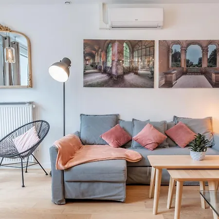 Apartment Spacieux Et Renove Paris